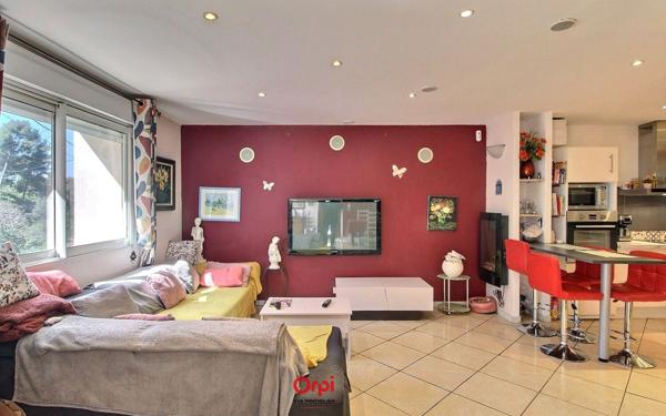 Maison à vendre    4 pièces • 118 m2 Marseille 10