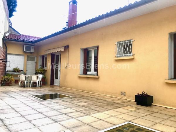 Exclusivité - Auch - Maison 4 chambres + 200m2 de garages