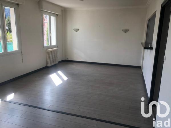 Appartement 4 pièces de 108 m² à Lourdes (65100)