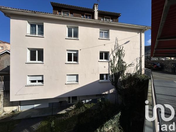 Appartement 4 pièces de 108 m² à Lourdes (65100)