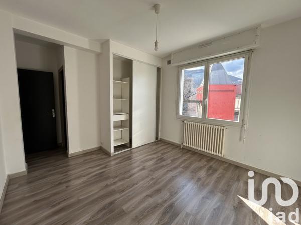 Appartement 4 pièces de 108 m² à Lourdes (65100)