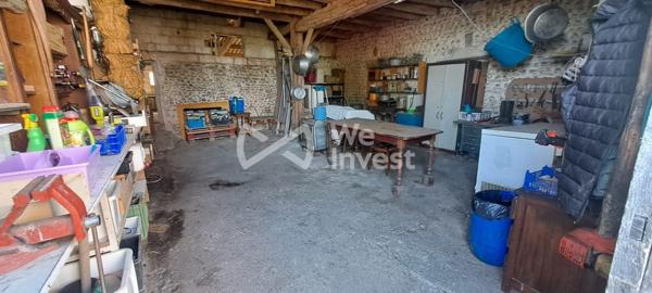 Ancien corps de ferme composé de 2 maisons