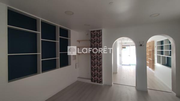 Location local commercial Reims - 46 m² - 1 390 €/mois