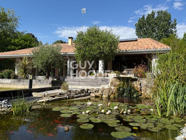 Maison d'exception à vendre à Castelnau-de-Médoc - Référence 793