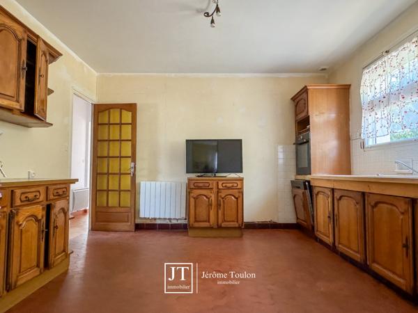 Maison
                                                                                                                                                                                                                                                                                                                        4 pièce(s)                                                                                                                                                                                                          2 chambre(s)                                                                                                                                                                                                          95  m²