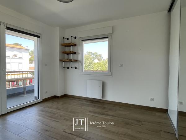 Appartement
                                                                                                                                                                                                                                                                                                                        2 pièce(s)                                                                                                                                                                                                          1 chambre(s)                                                                                                                                                                                                          45  m²
