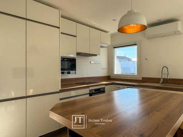 Appartement
                                                                                                                                                                                                                                                                                                                        2 pièce(s)                                                                                                                                                                                                          1 chambre(s)                                                                                                                                                                                                          45  m²