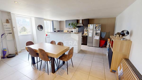 Maison hauteurs de Tenay