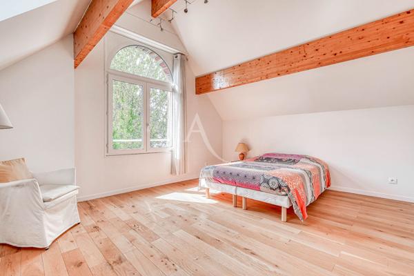 Appartement Serris 6 pièces 258.1 m2