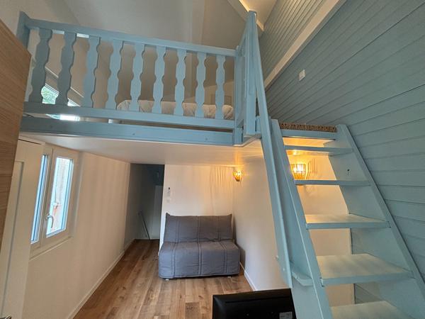 Charmante maison entièrement rénovée à 50 m du bassin ! , Arcachon