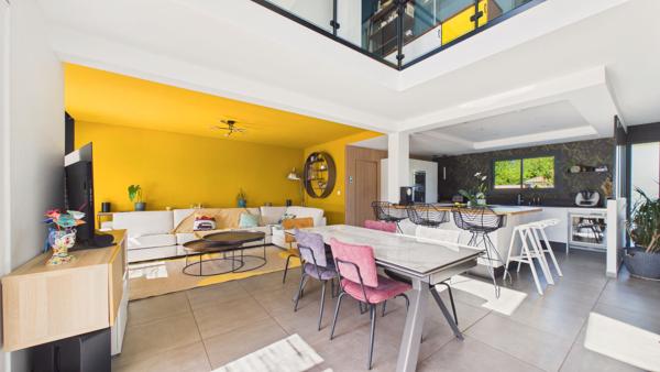 Maison contemporaine à Tosse - Calme, confort et prestations de qualité Tosse