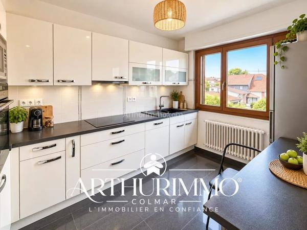 Vente                                                      Appartement
                        
                     5 pièces                      97 m2                     à Wintzenheim