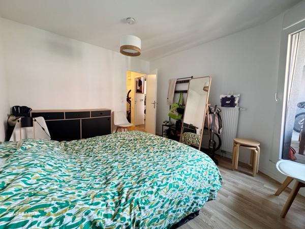 Lille (59800) T2 BRS Lille parking intérieur et extérieur