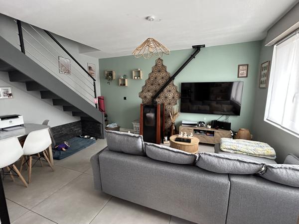 Feuchy (62223) MAISON DE RESIDENCE D'ANGLE - 2 CHAMBRES - JARDIN - FEUCHY