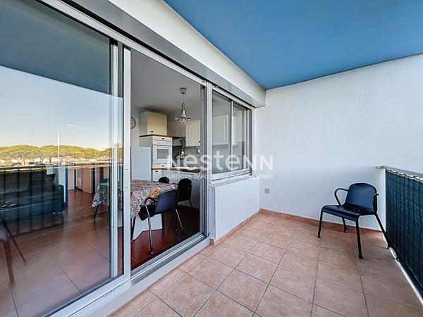 Plage Sud Dans résidence en première ligne Studio cabine avec terrasse