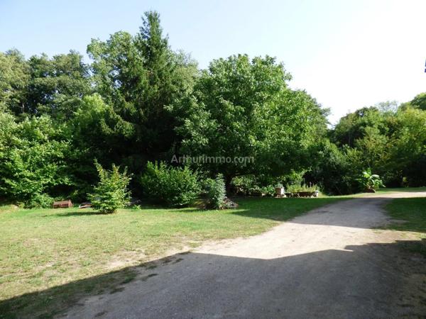 Vente Propriété 11 pièces 310 m2 à Noyers