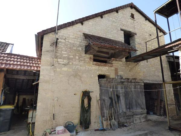 Vente Propriété 11 pièces 310 m2 à Noyers