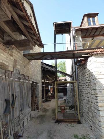 Vente Propriété 11 pièces 310 m2 à Noyers