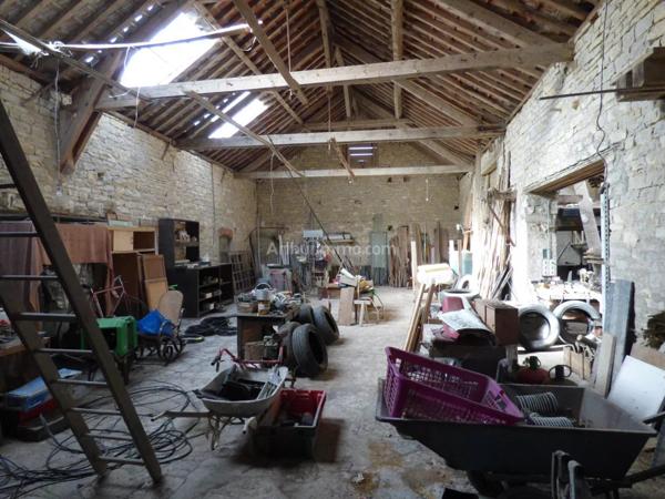 Vente Propriété 11 pièces 310 m2 à Noyers