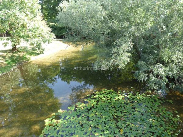 Vente Propriété 11 pièces 310 m2 à Noyers