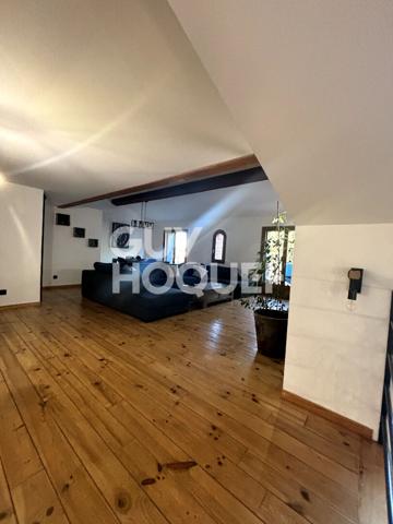 VILLA 168 m² . 870m² de terrain + GRANGE DE 116M2