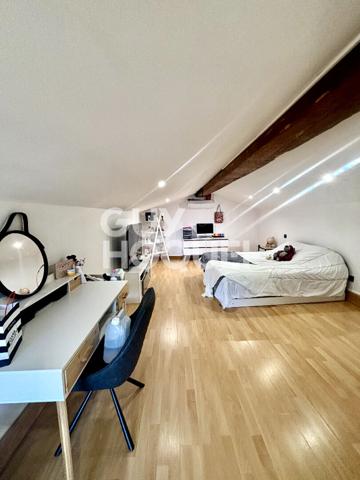 VILLA 168 m² . 870m² de terrain + GRANGE DE 116M2