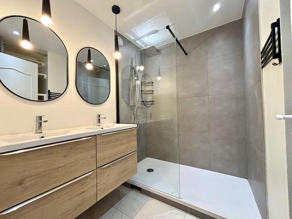 Appartement Bois D Arcy 3 pièce(s) 66 m2