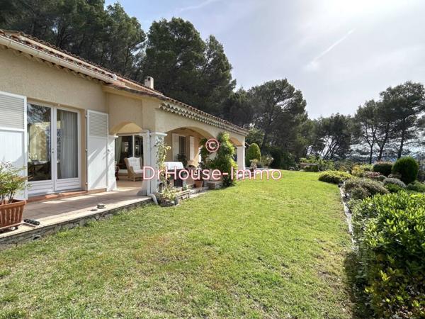 Maison à vendre 6 pièces de 206 m²