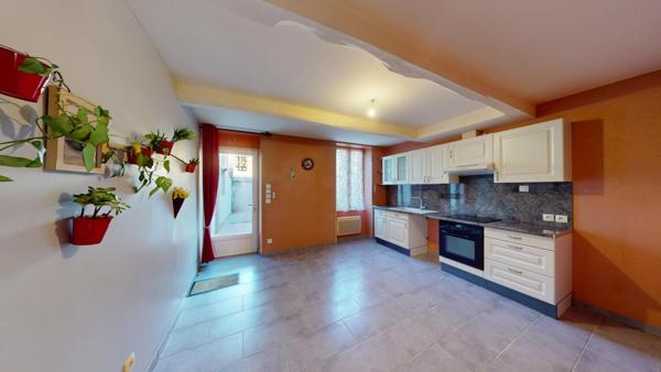 Charmante maison lumineuse au cœur de Beaumont.