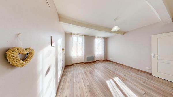 Charmante maison lumineuse au cœur de Beaumont.