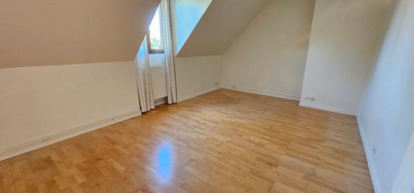 Maison individuelle proche gare et centre ville