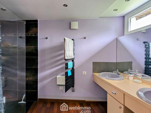 Maison d'architecte 234 m² à Carhaix-Plouguer 29270