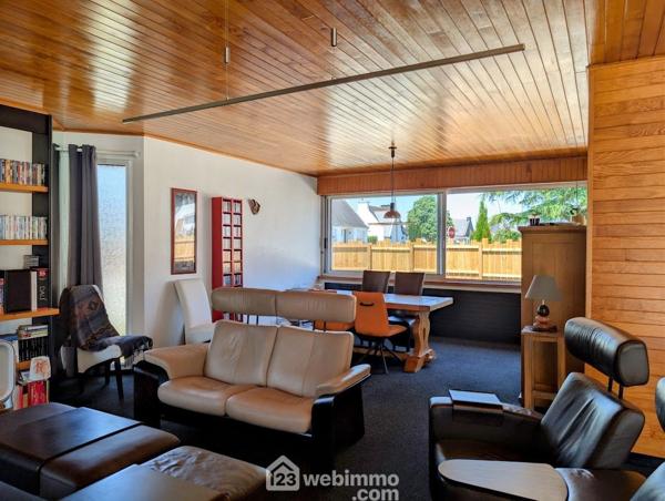 Maison d'architecte 234 m² à Carhaix-Plouguer 29270