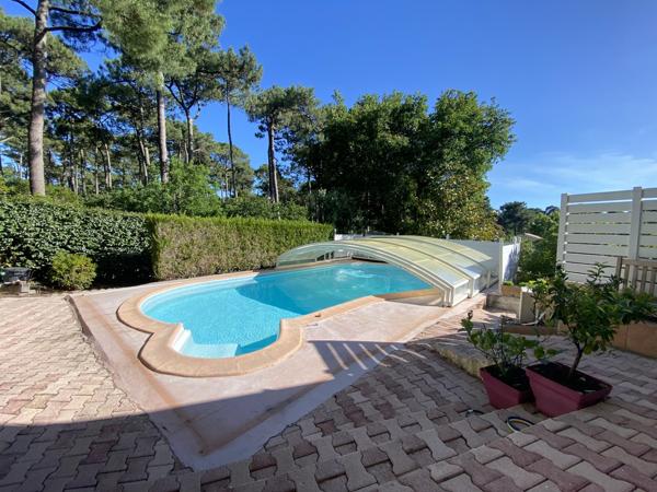 ARCACHON - ABATILLES ! Maison 9 pièces de 175 m2, piscine, garage, parcelle 745 m2 !