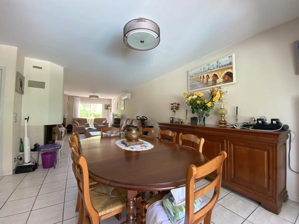 ARCACHON - ABATILLES ! Maison 9 pièces de 175 m2, piscine, garage, parcelle 745 m2 !