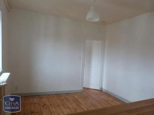 Appartement à louer 2 pièces 36.56m² Riom (63200)
