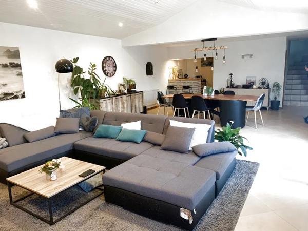 Maison rénovée 5 Chambres 185 M2