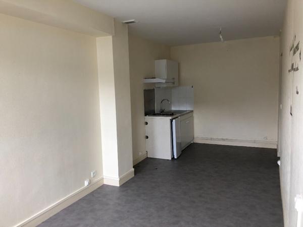 Appartement à louer à La Flèche, en résidence avec parking