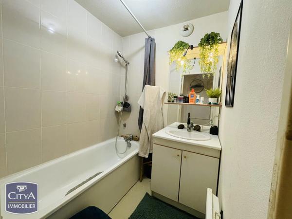 Appartement à vendre 2 pièces 48m² Châteauroux (36000)