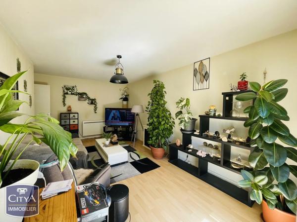 Appartement à vendre 2 pièces 48m² Châteauroux (36000)