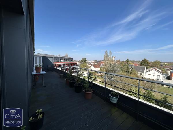 Appartement à vendre 2 pièces 47.09m² Fleury-les-Aubrais (45400)