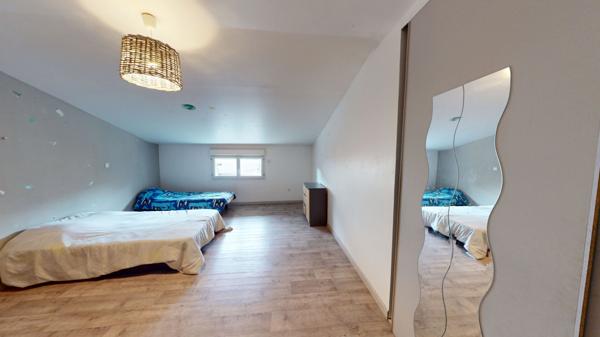 Charmante maison de village d'environ 140 m² avec cour intime.