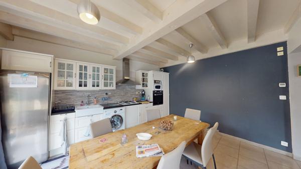 Charmante maison de village d'environ 140 m² avec cour intime.