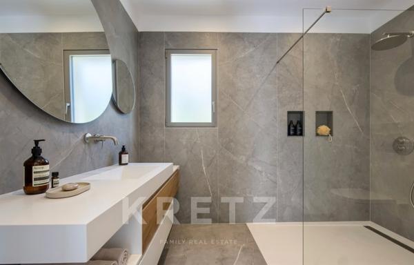 Aix-en-Provence – Villa contemporaine neuve de 220 m2 , 4. chambres, avec vue panoramique exception