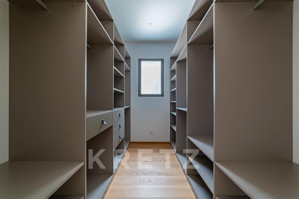 Aix-en-Provence – Villa contemporaine neuve de 220 m2 , 4. chambres, avec vue panoramique exception