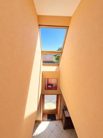 LANGUIDIC - PROPRIÉTÉ DE CARACTÈRE DE 242 M² AVEC GÎTES, GRANGE AMENAGEABLE  SUR 3 760 M² DE TERRAIN (220 m2 au sol encore aménageable)