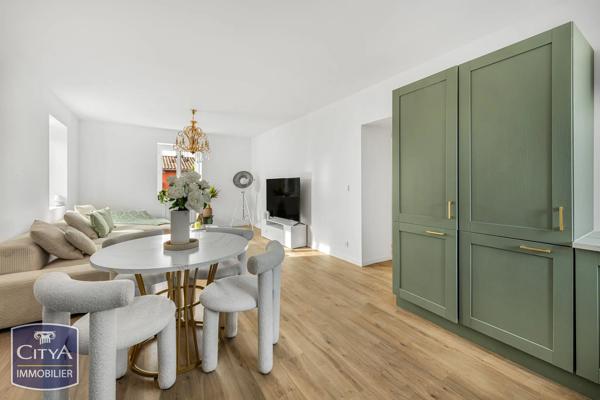 Appartement à vendre 5 pièces 100m² Genay (69730)