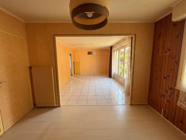Vente                                                      Maison
                        
                     4 pièces                      73 m2                     à Bouguenais