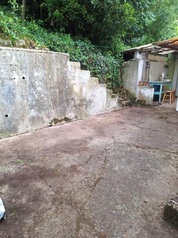 Charmante maison en pierre avec garage et terrain constructible - Proche La Rochelle.
