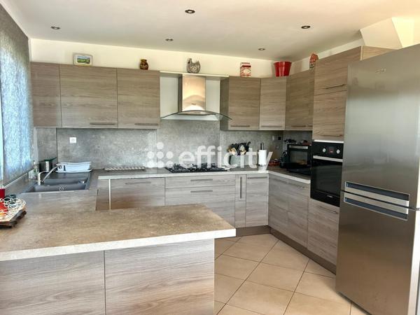 Maison 4 pièces - 92 m²